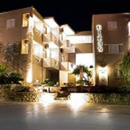 Rizos Bay Sarakiniko Hotel Sarakiniko  Kültér fotó